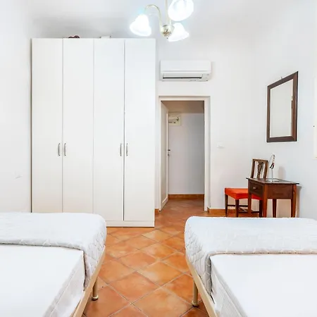 Piattellina 8 * Florencie